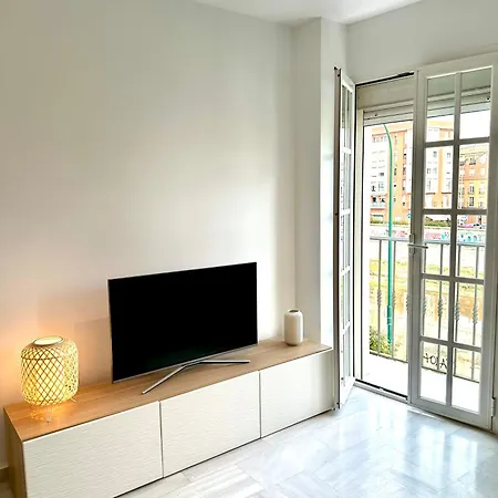 Centro Con Vistas Al Casco Historico Apartment *